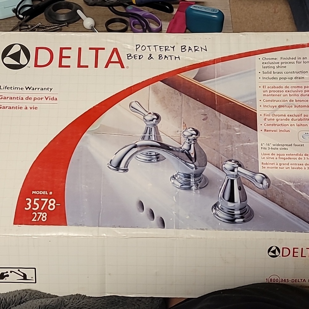 Delta LELAND®Leland® Two Handle Widespread Bathroom Faucet